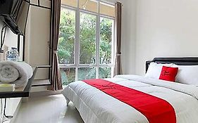 Reddoorz Near Jogja City Mall 3
